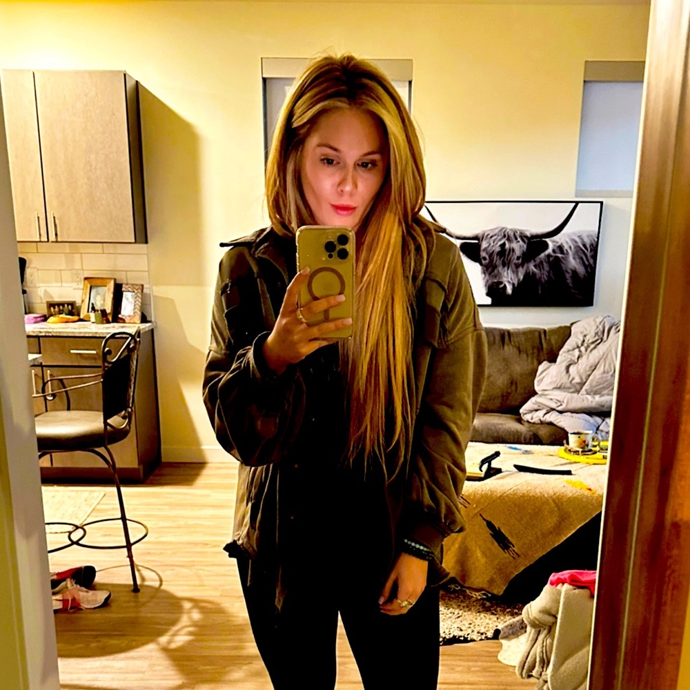 Meet your Posher, Amanda